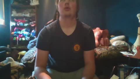 MisterRileyD online show from February 5, 2025, 6:04 pm