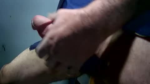 Snapshot of misterrugburn chatting on December 11, 2024, 3:37 pm Mister Rug Burn online show from December 11, 2024, 3:37 pm