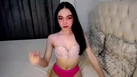CRISHA  online show from April 14, 2026, 8:53 am