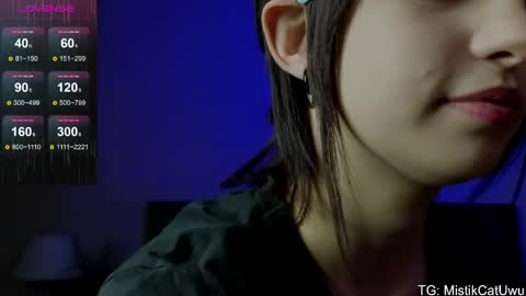 mistikcat online show from March 2, 2026, 5:42 pm