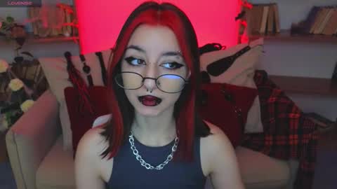 Marcelline online show from October 22, 2025, 7:08 am