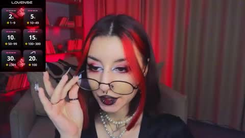 Snapshot of mistress__marcelline chatting on February 5, 2026, 10:31 am Marcelline online show from February 5, 2026, 10:31 am