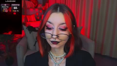 Snapshot of mistress__marcelline chatting on February 12, 2026, 10:32 am Marcelline online show from February 12, 2026, 10:32 am