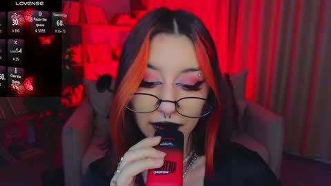 Snapshot of mistress__marcelline chatting on February 27, 2026, 9:20 am Marcelline online show from February 27, 2026, 9:20 am