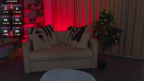 Marcelline online show from May 29, 2026, 1:47 am