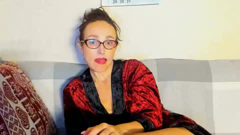 Snapshot of mistress_ass chatting on December 20, 2025, 10:39 pm Victoria Eden online show from December 20, 2025, 10:39 pm
