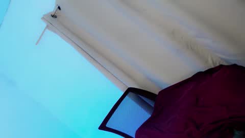 mistress kim18 online show from December 1, 2025, 6:13 pm