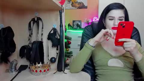 Mistress Kristi online show from December 17, 2025, 8:04 pm