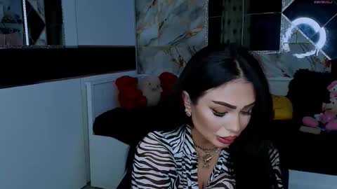 mistress_meryem online show from November 25, 2025, 12:32 am