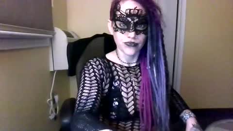 Snapshot of mistress_solena chatting on May 4, 2026, 6:42 am mistress_solena online show from May 4, 2026, 6:42 am