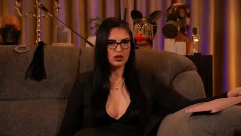 Mistress Kelly online show from September 18, 2025, 8:44 pm