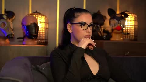 Mistress Kelly online show from May 29, 2026, 11:25 pm