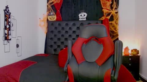 Mistresslombana online show from October 14, 2025, 5:30 am