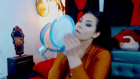 Mistresslombana online show from May 13, 2026, 4:21 am