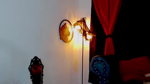 Mistresslombana online show from May 16, 2026, 4:20 am