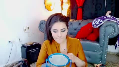 Mistresslombana online show from May 22, 2026, 5:47 am