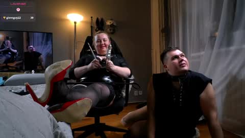 Snapshot of mistresslp chatting on April 18, 2026, 7:07 pm MistressLP online show from April 18, 2026, 7:07 pm