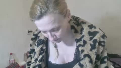mistressmilly32 online show from March 9, 2026, 9:02 am