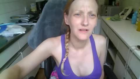 mistressmilly32 online show from May 28, 2026, 3:09 pm