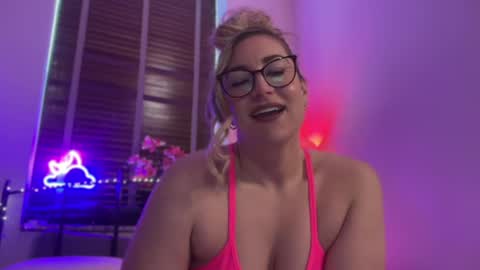 Snapshot of mistresssx chatting on June 2, 2026, 2:30 pm Miss X online show from June 2, 2026, 2:30 pm