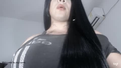 ALICE MADANE online show from April 15, 2026, 2:18 am