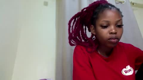 Snapshot of misty_shee chatting on April 18, 2026, 11:25 am misty_shee online show from April 18, 2026, 11:25 am