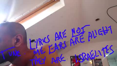 Snapshot of mita335918 chatting on February 14, 2026, 11:29 am mita335918 online show from February 14, 2026, 11:29 am