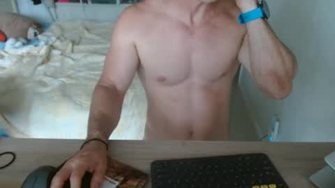 Snapshot of mitcheli chatting on September 9, 2025, 7:35 pm Onlyfans online show from September 9, 2025, 7:35 pm