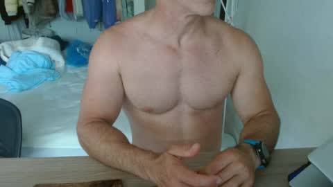 Snapshot of mitcheli chatting on June 24, 2026, 2:27 pm Onlyfans online show from June 24, 2026, 2:27 pm