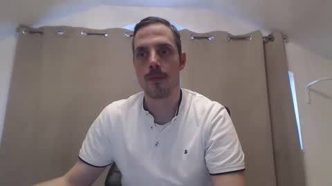 Snapshot of mitsch01 chatting on February 4, 2025, 12:44 pm Mitsch online show from February 4, 2025, 12:44 pm