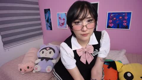  Miwa Violet  online show from September 18, 2025, 12:23 am