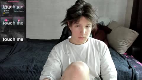 Snapshot of miya_chinen chatting on January 25, 2025, 8:31 am Miya online show from January 25, 2025, 8:31 am