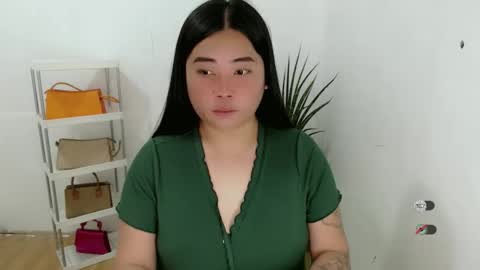 cassie marie online show from November 27, 2025, 3:41 am