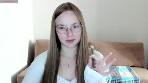 Snapshot of miya_mimi chatting on September 13, 2025, 10:04 am Miya online show from September 13, 2025, 10:04 am