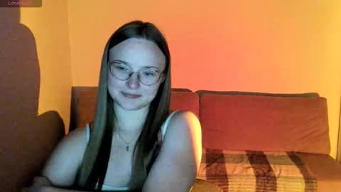 Snapshot of miya_mimi chatting on September 13, 2025, 10:53 pm Miya online show from September 13, 2025, 10:53 pm