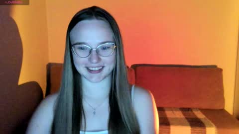 Snapshot of miya_mimi chatting on September 25, 2025, 9:40 pm Miya online show from September 25, 2025, 9:40 pm