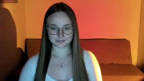 Snapshot of miya_mimi chatting on October 29, 2025, 8:54 pm Miya online show from October 29, 2025, 8:54 pm