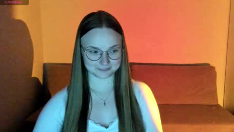 Snapshot of miya_mimi chatting on October 30, 2025, 6:41 pm Miya online show from October 30, 2025, 6:41 pm