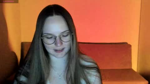 Snapshot of miya_mimi chatting on November 15, 2025, 5:09 pm Miya online show from November 15, 2025, 5:09 pm