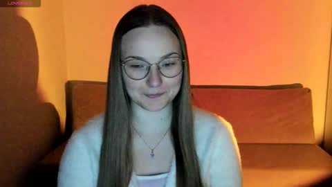 Snapshot of miya_mimi chatting on December 5, 2025, 5:20 pm Miya online show from December 5, 2025, 5:20 pm