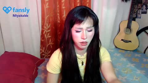 Snapshot of miyakabebe chatting on May 1, 2026, 4:22 pm Miyakabebe online show from May 1, 2026, 4:22 pm
