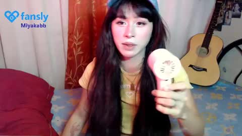 Snapshot of miyakabebe chatting on May 2, 2026, 10:15 pm Miyakabebe online show from May 2, 2026, 10:15 pm
