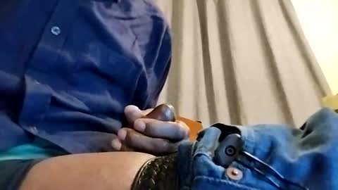 mizerze online show from January 2, 2025, 2:33 am