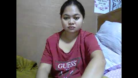 Cutiepie online show from December 6, 2024, 4:38 pm