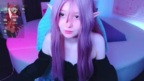 Mizuki online show from November 21, 2025, 9:35 pm