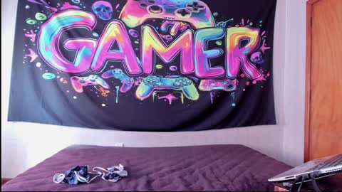 Snapshot of mizzkittay chatting on January 16, 2025, 10:02 pm MizzKittay online show from January 16, 2025, 10:02 pm