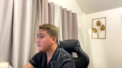 Michole Jay online show from January 14, 2026, 2:23 pm