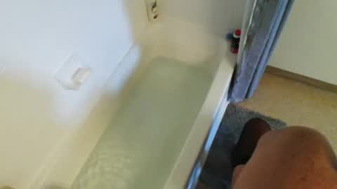 mjeffrey460699861 online show from April 10, 2026, 12:21 pm