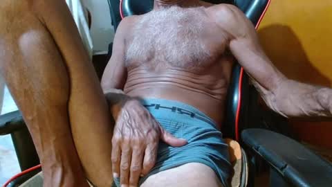 Snapshot of mjmadurengue chatting on January 24, 2025, 4:27 am Mario jose online show from January 24, 2025, 4:27 am