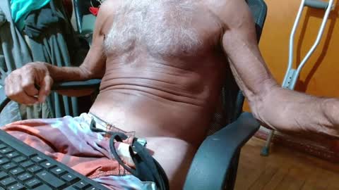 Snapshot of mjmadurengue chatting on February 17, 2025, 7:26 am Mario jose online show from February 17, 2025, 7:26 am